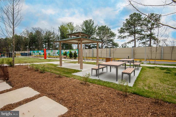 UNION TOWNS - Residential Lease