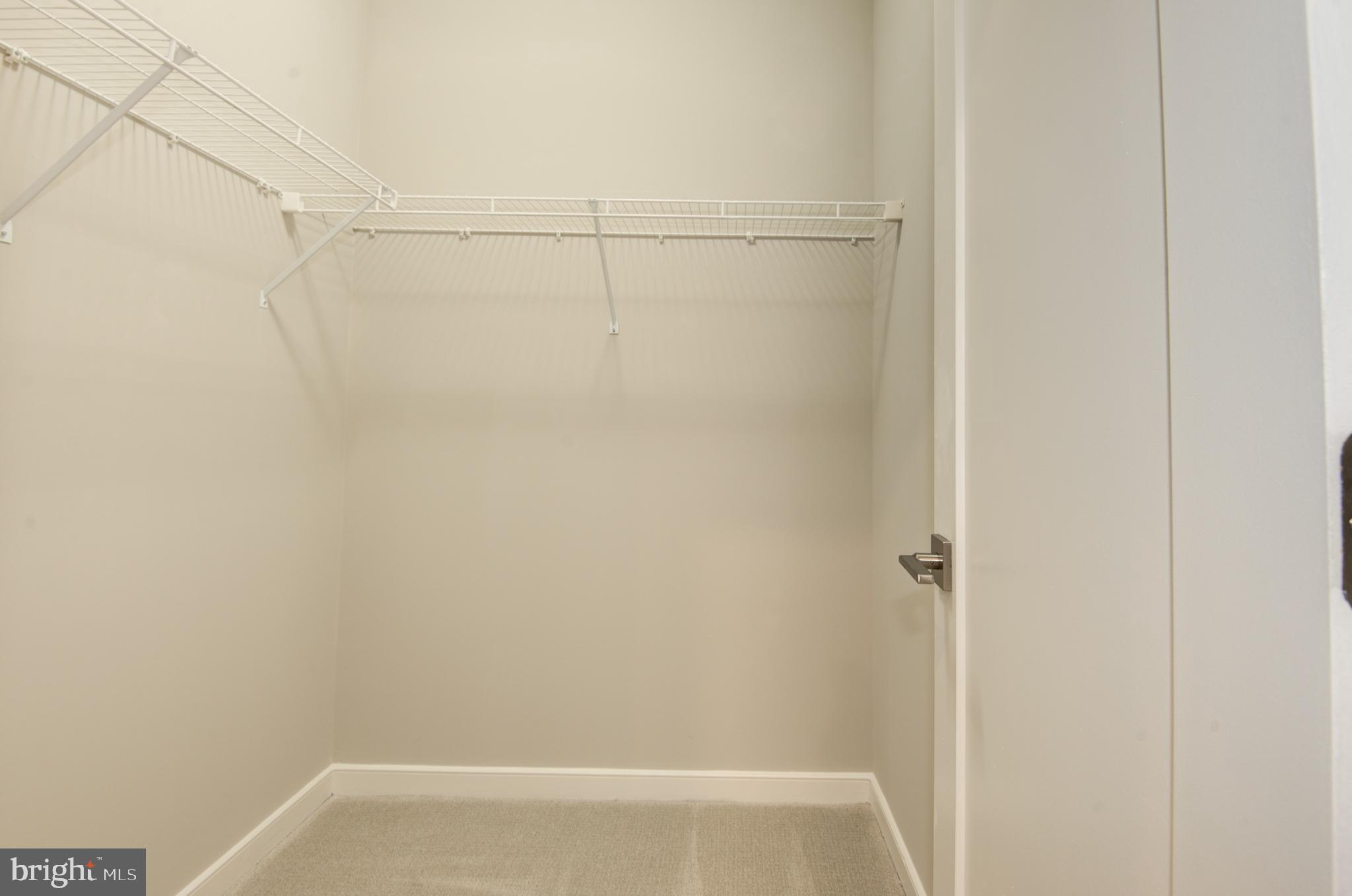 UNION TOWNS - Residential Lease