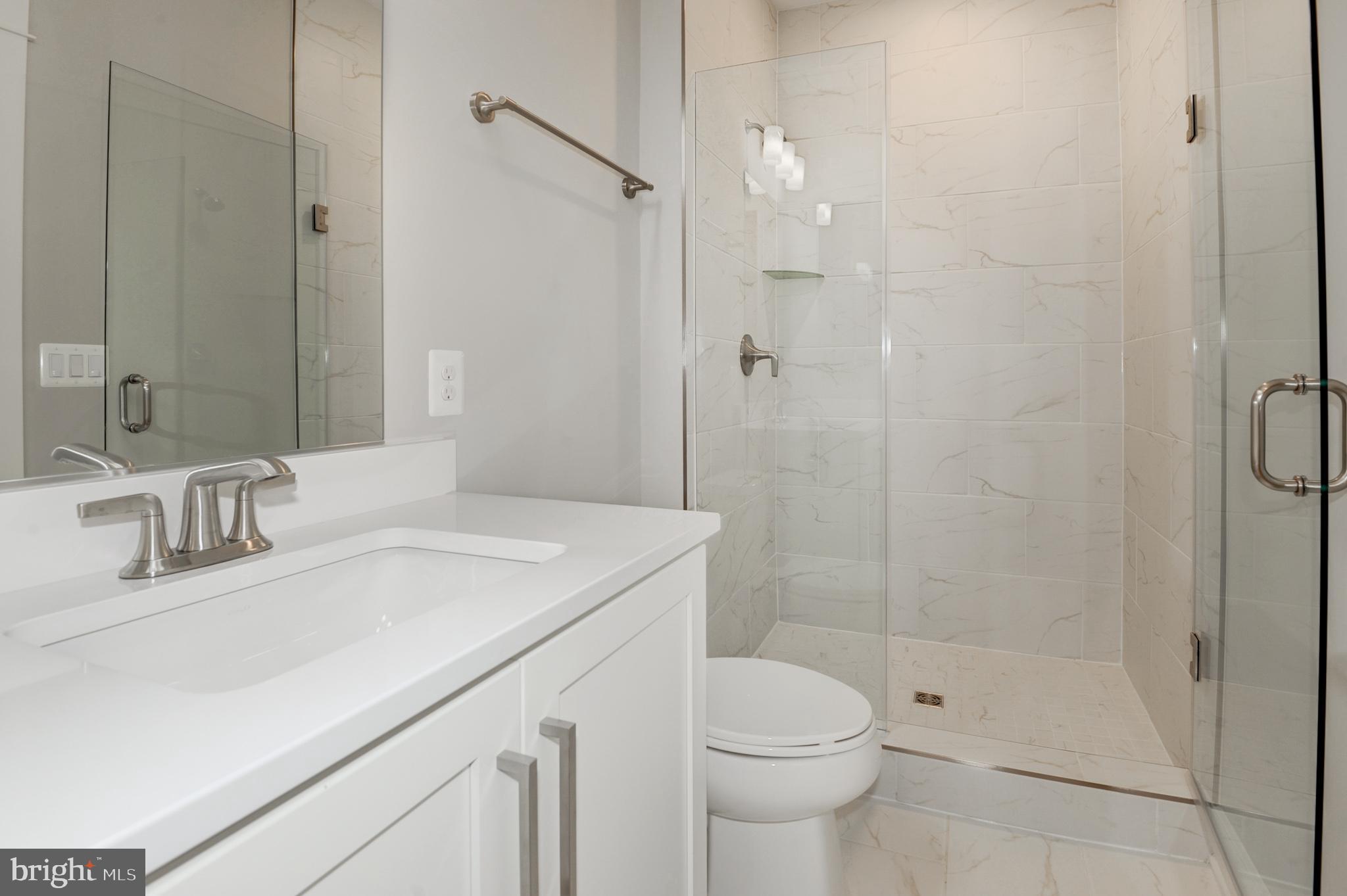 UNION TOWNS - Residential Lease