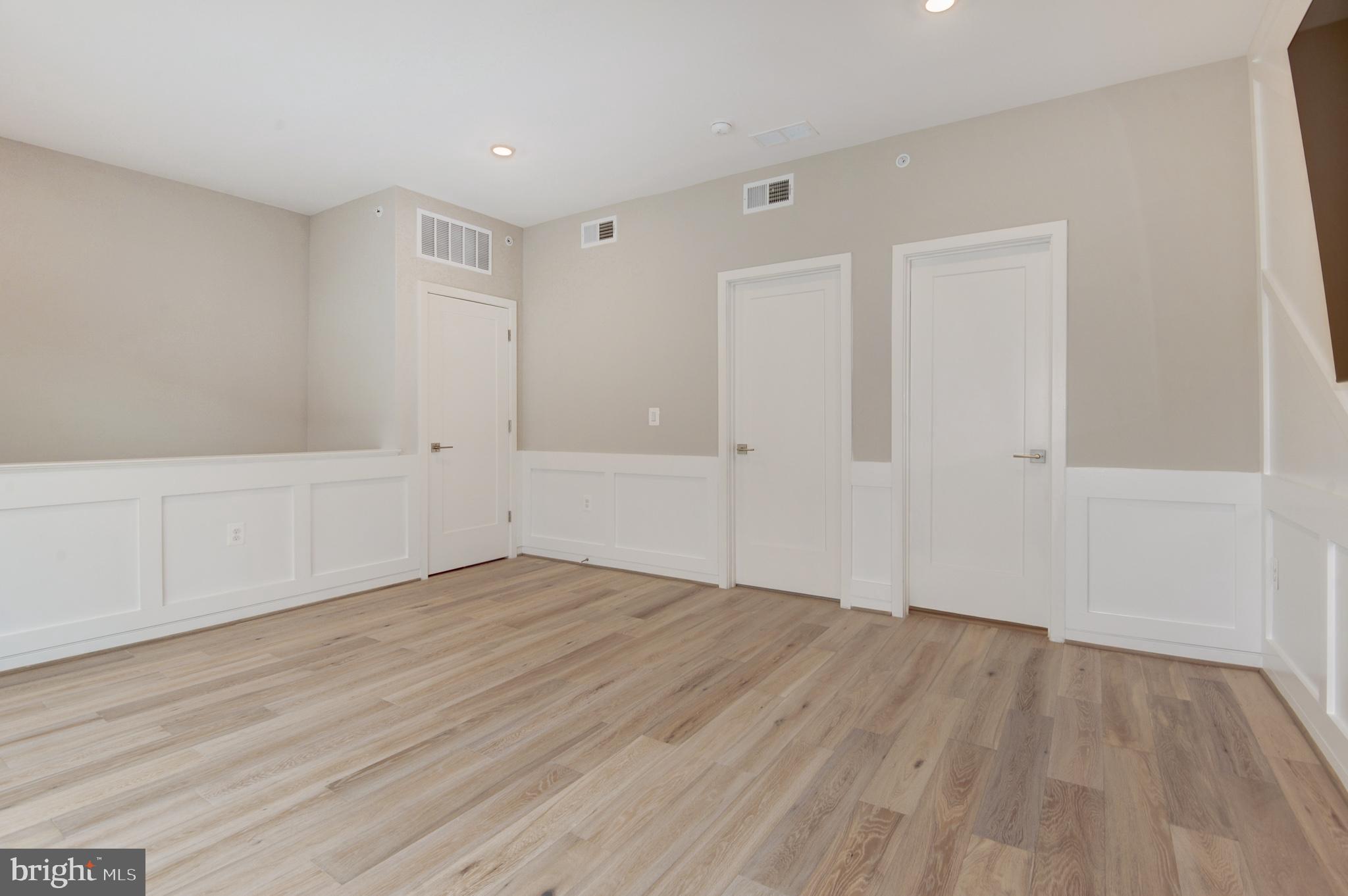 UNION TOWNS - Residential Lease