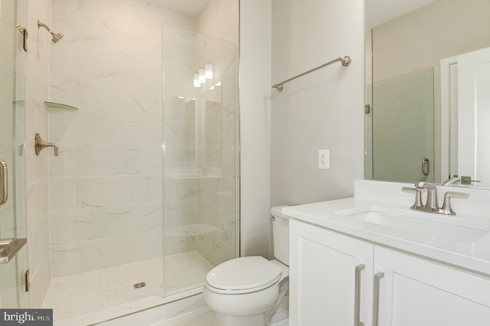 UNION TOWNS - Residential Lease