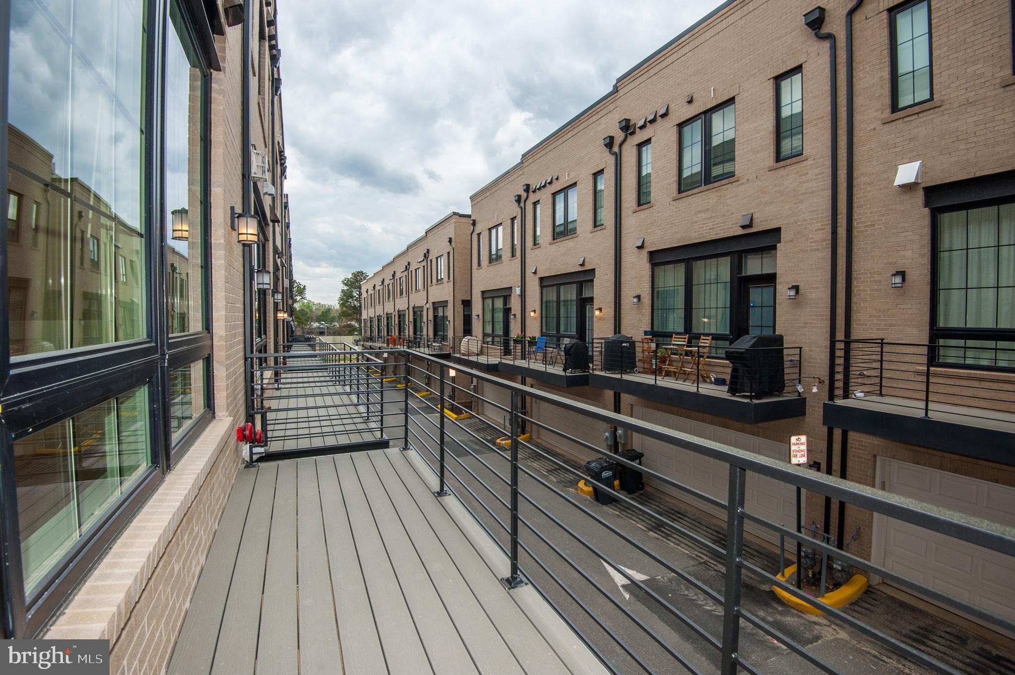 UNION TOWNS - Residential Lease