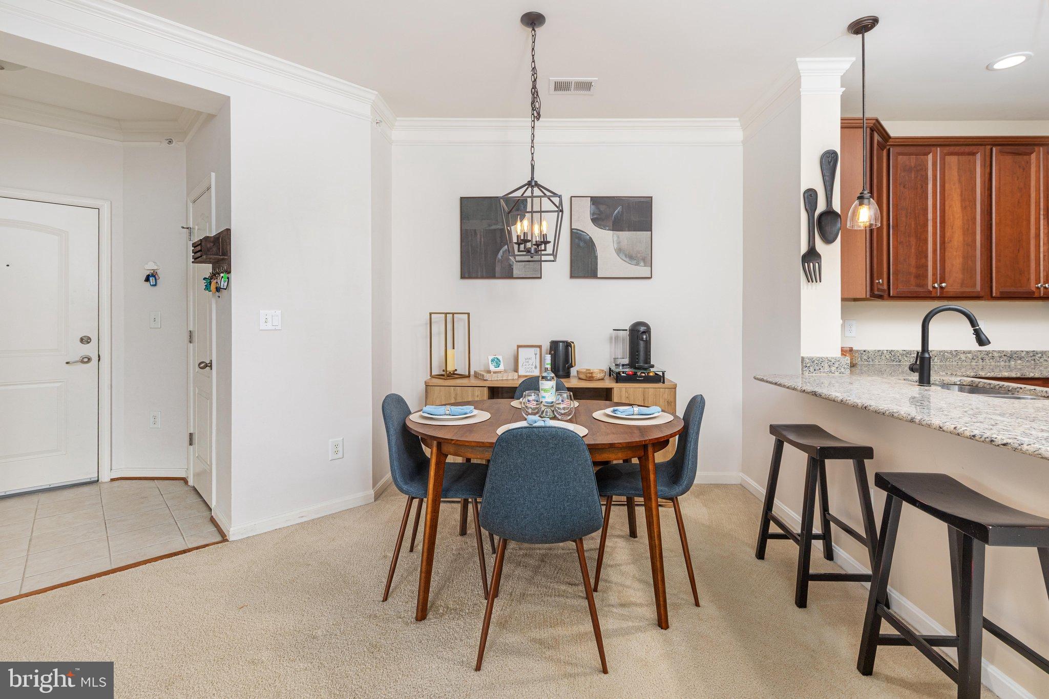 24701 BYRNE MEADOW SQUARE 406
