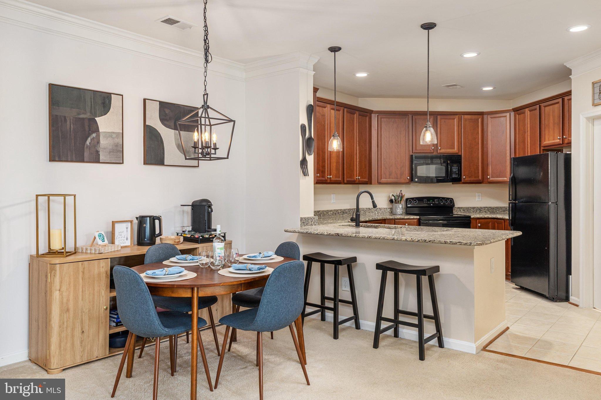 24701 BYRNE MEADOW SQUARE 406