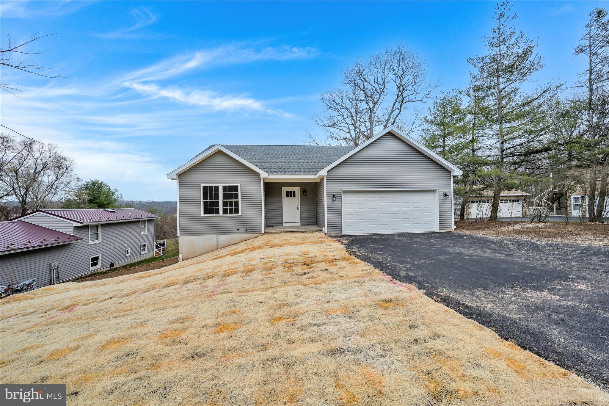 1753 RUNNING DEER DRIVE