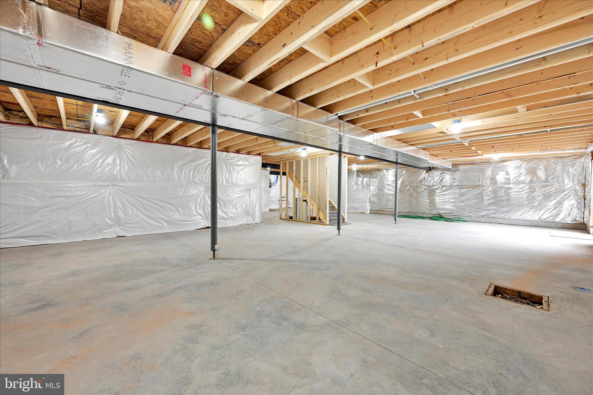 LAKE WYNONAH - Residential