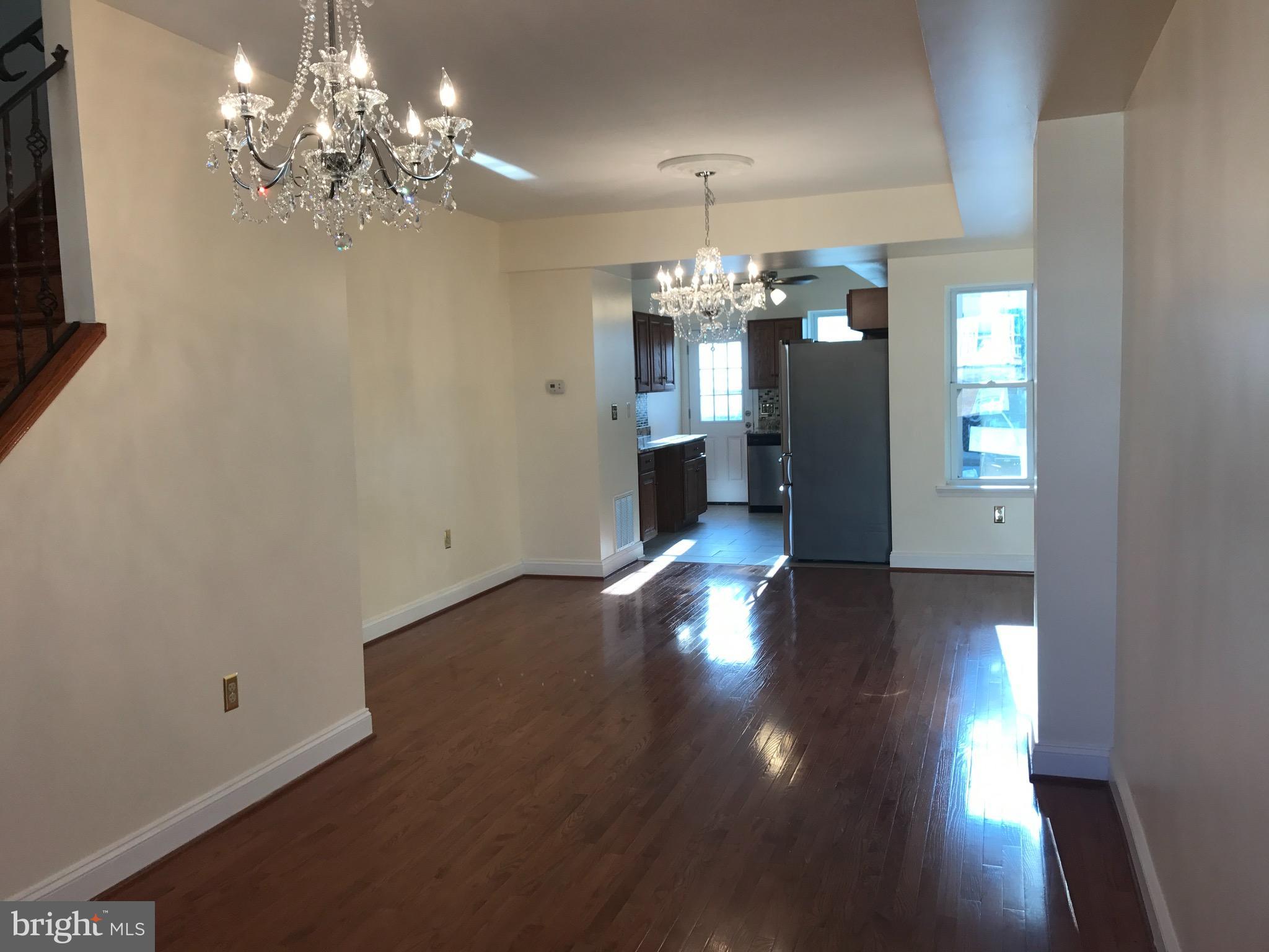 GREEKTOWN - Residential Lease