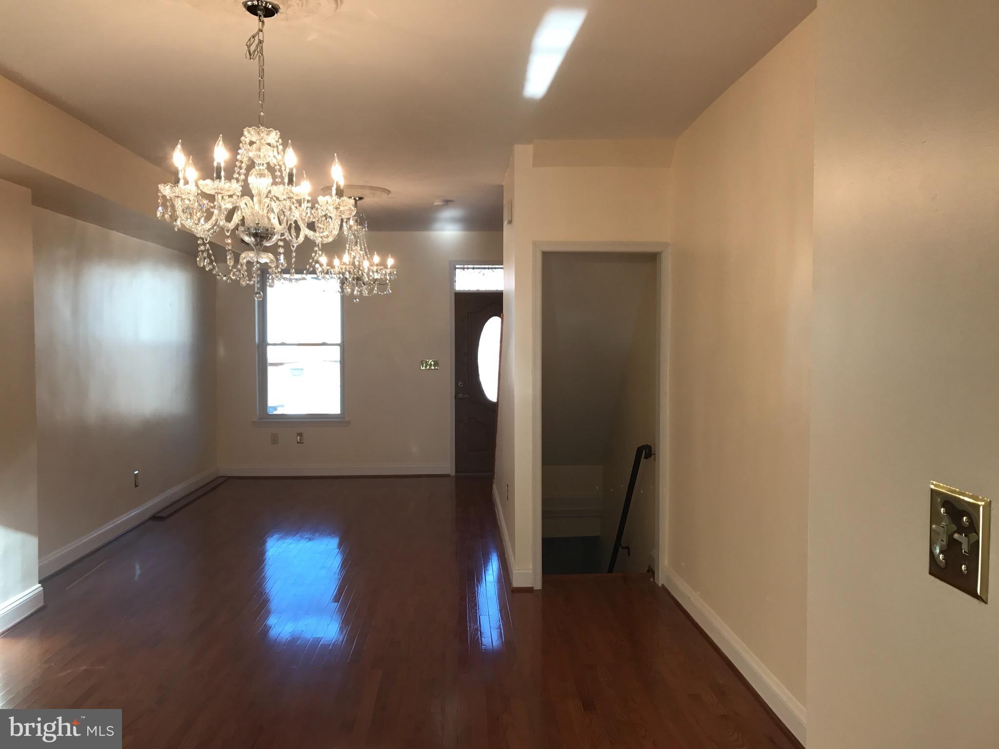 GREEKTOWN - Residential Lease