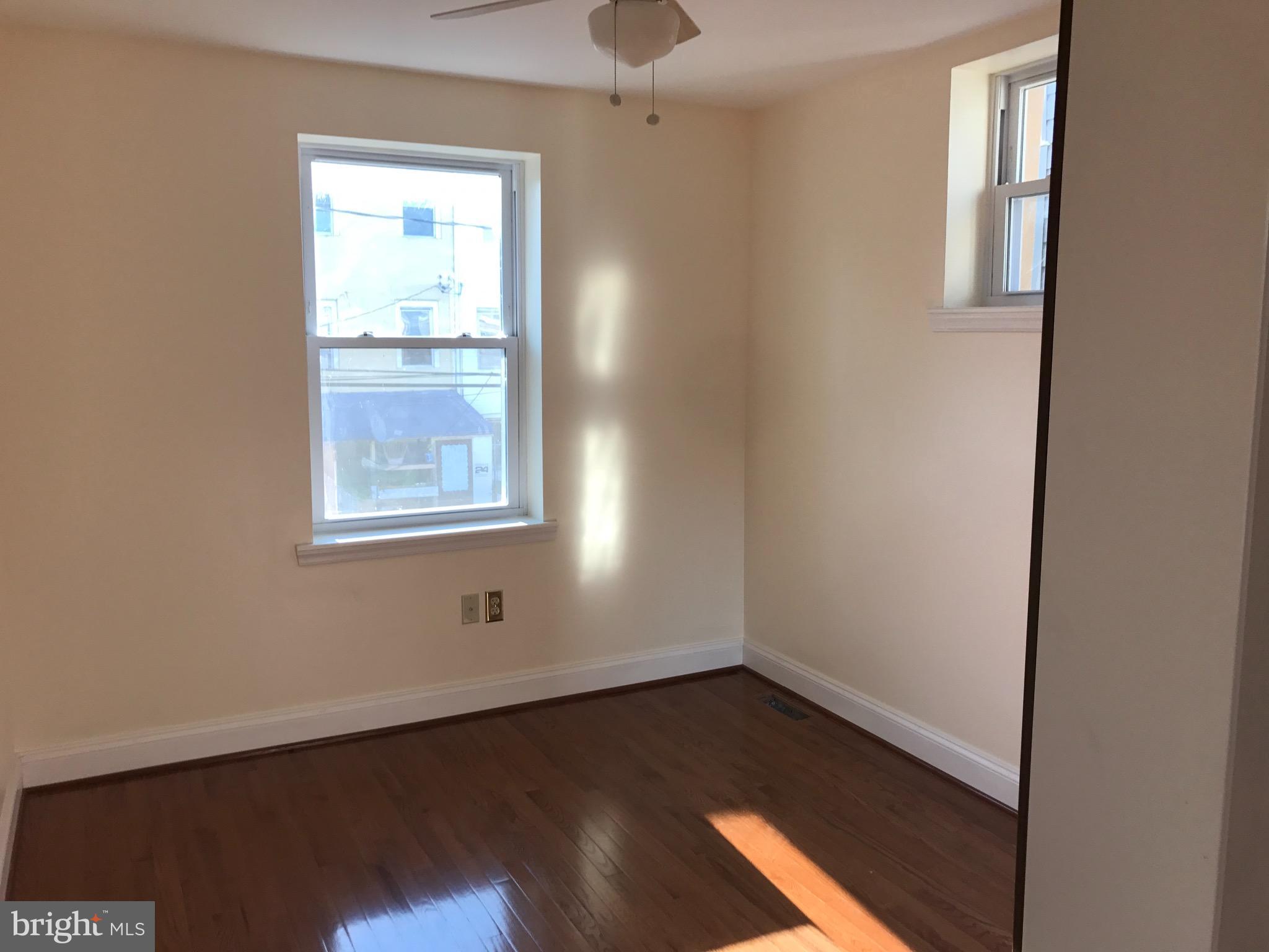 GREEKTOWN - Residential Lease