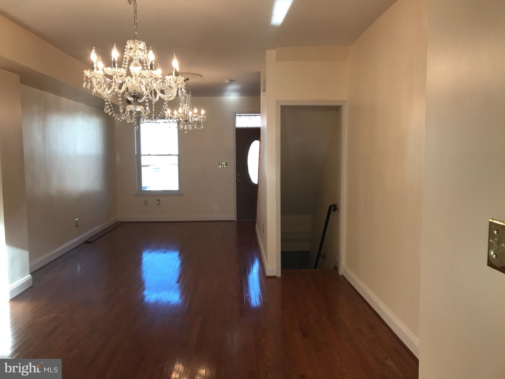 GREEKTOWN - Residential Lease