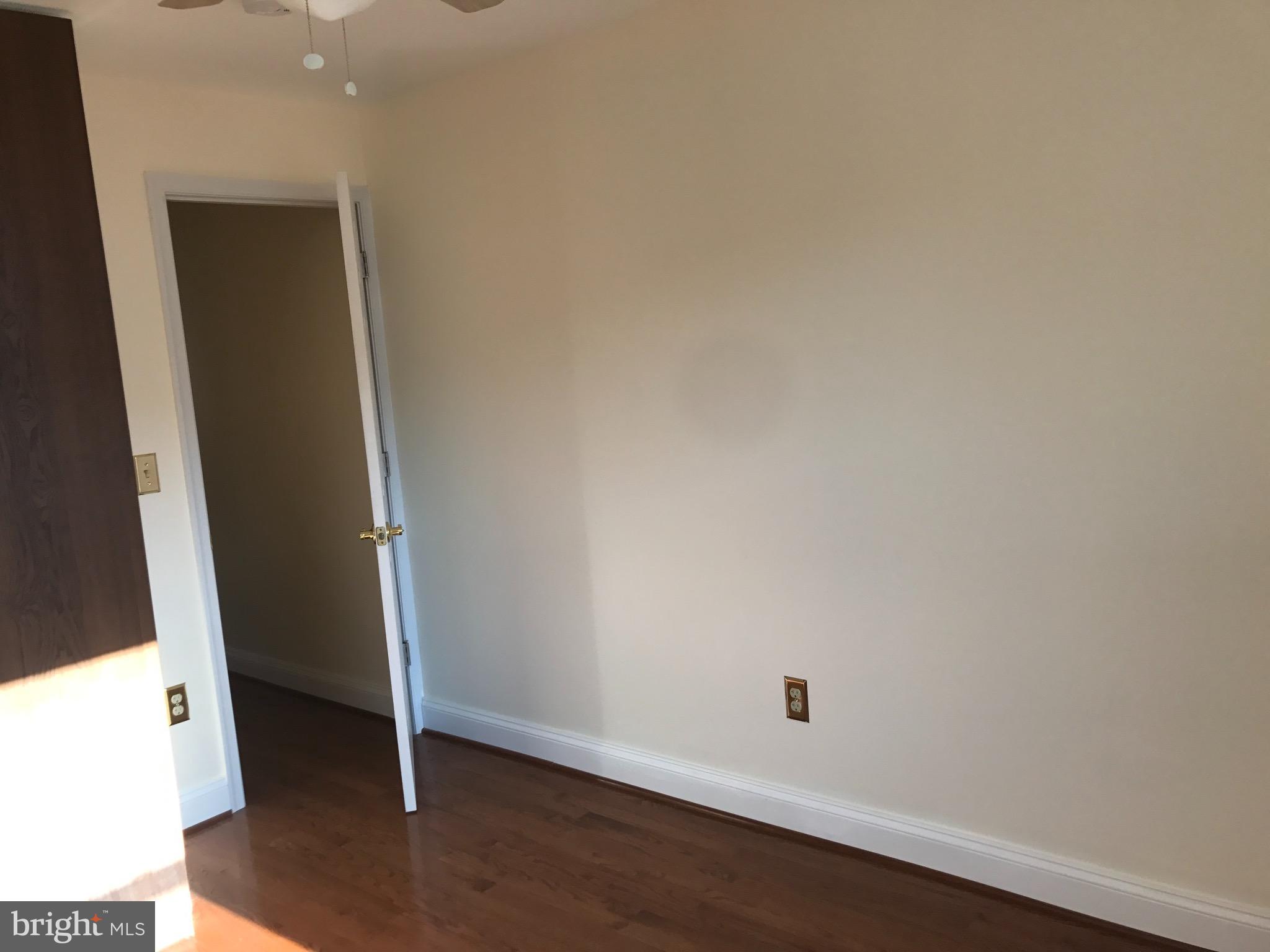 GREEKTOWN - Residential Lease