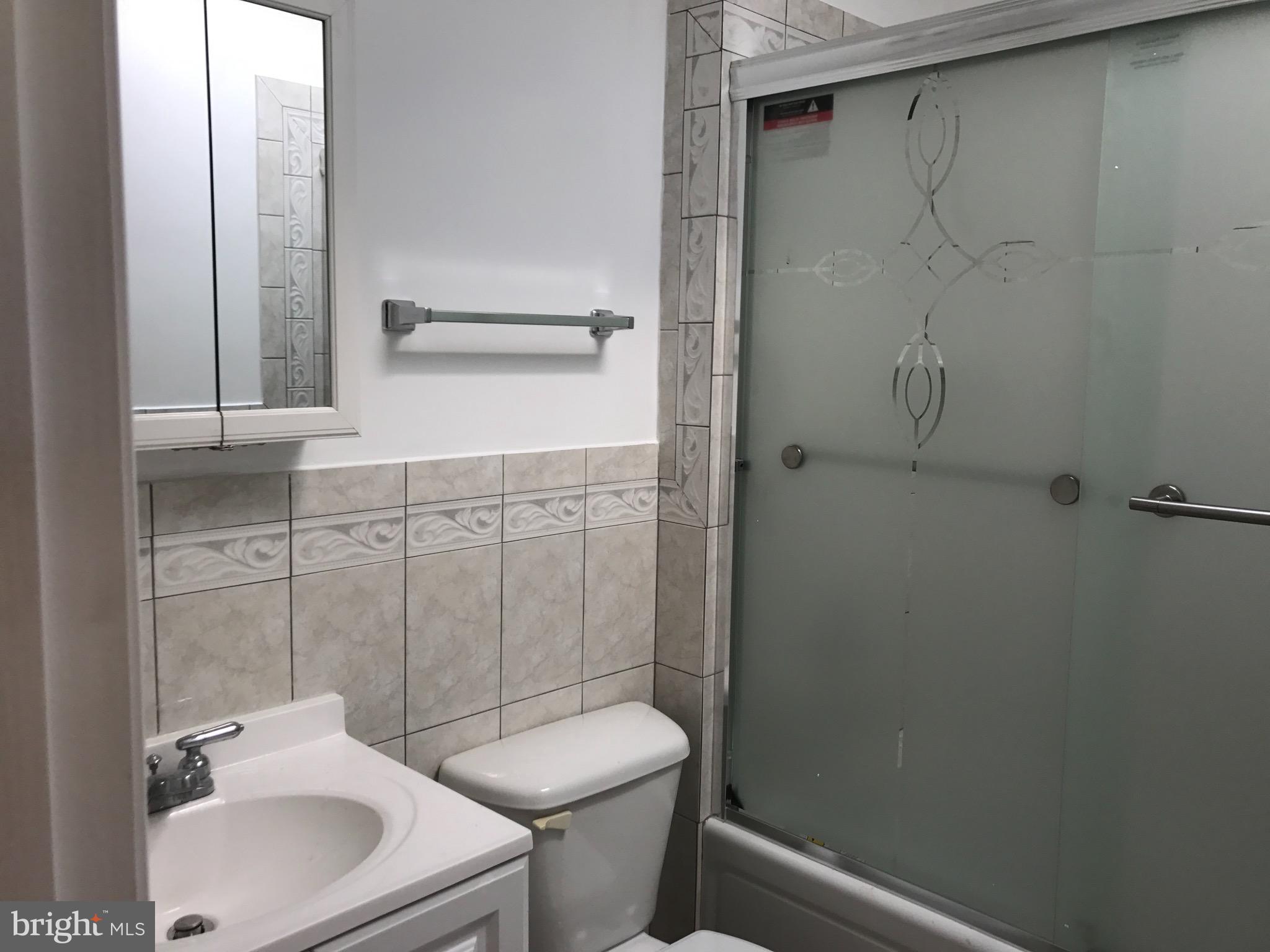 GREEKTOWN - Residential Lease