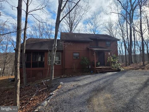139 CARDINAL LANE BERKELEY SPRINGS WV 25411