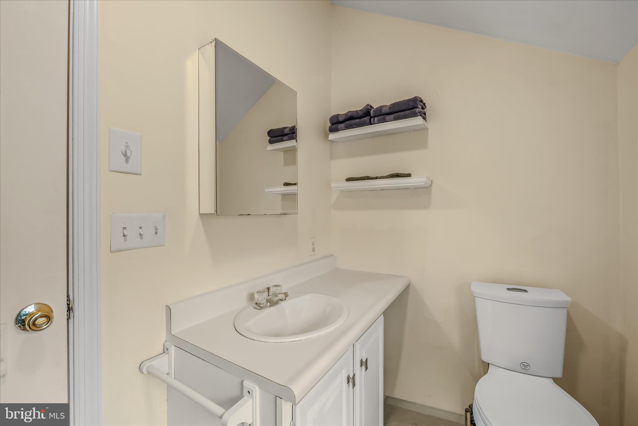 COOLFONT MOUNTAINSIDE - Residential