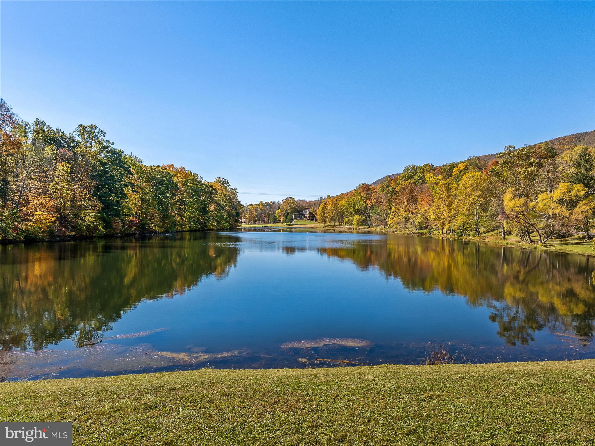 COOLFONT MOUNTAINSIDE - Residential
