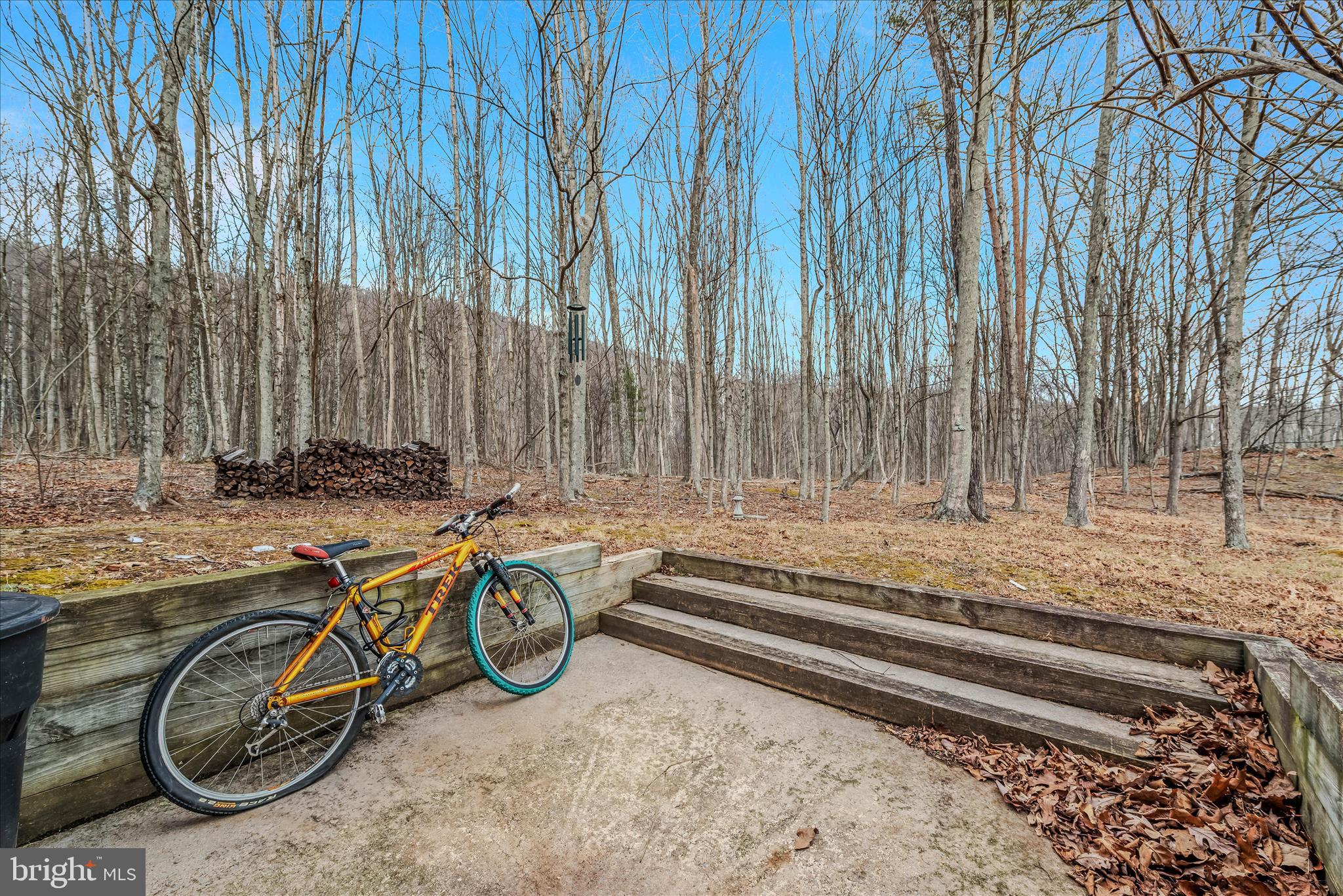 COOLFONT MOUNTAINSIDE - Residential