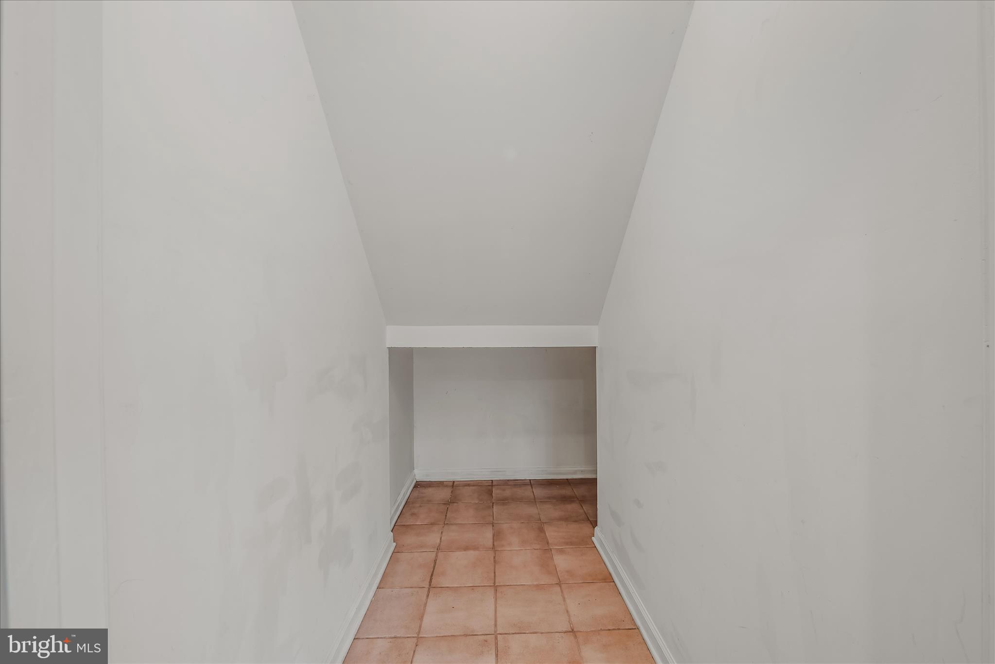 COOLFONT MOUNTAINSIDE - Residential