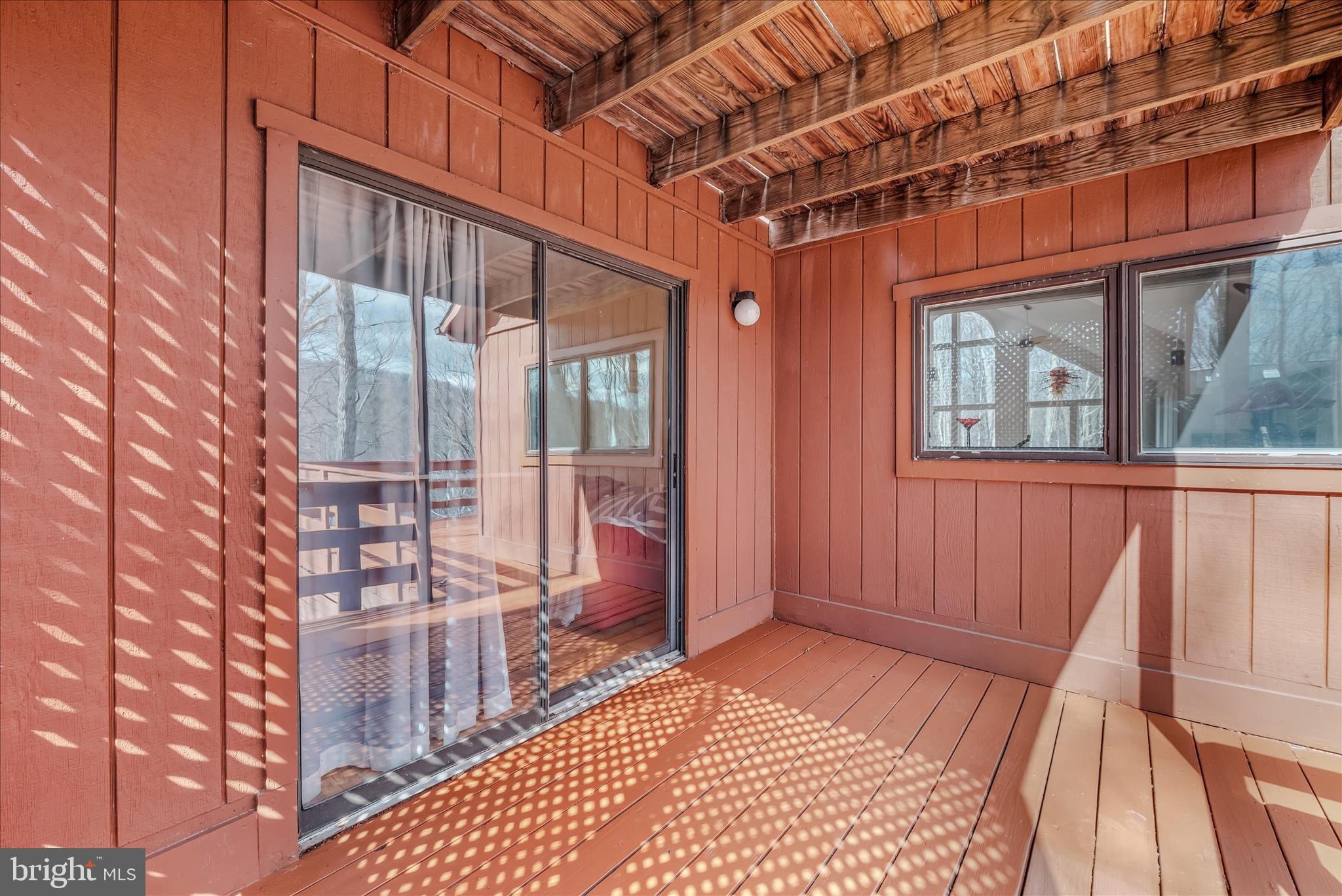 COOLFONT MOUNTAINSIDE - Residential