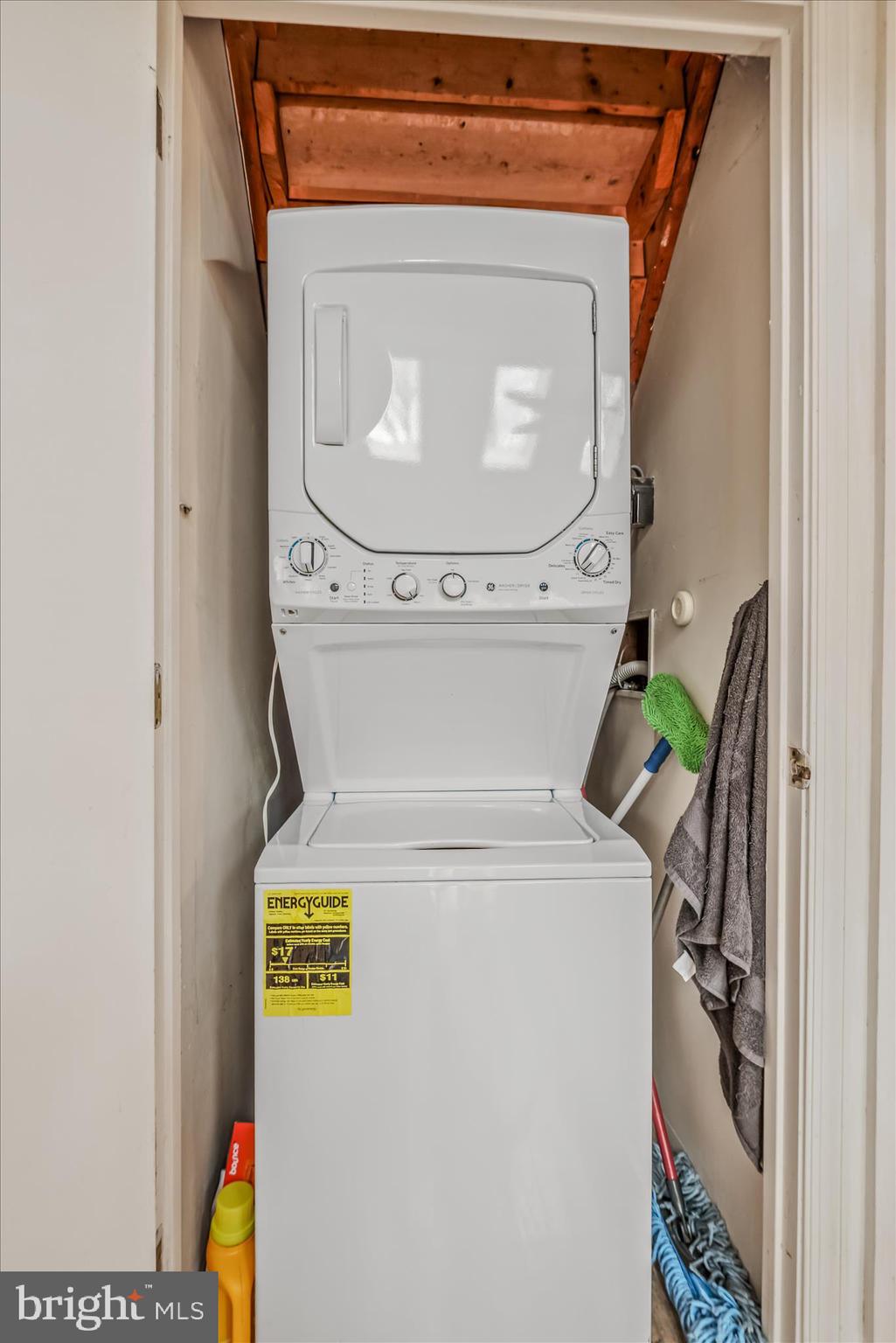 COOLFONT MOUNTAINSIDE - Residential