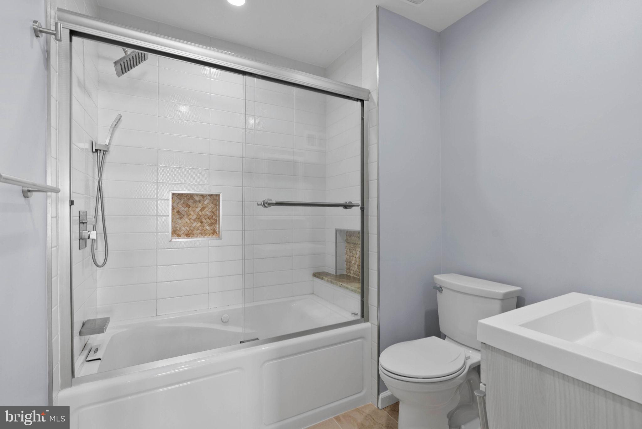 GRADUATE HOSPITAL - Residential