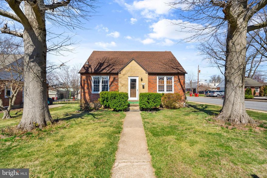 Welcome to this spacious and beautifully maintained 4-bedroom, 2-bath home in the heart of Souderton! Featuring a perfect blend of classic charm and modern updates, this home offers ample living space, making it ideal for families or anyone looking for comfort and convenience. Step inside to find a bright and airy living room with large windows that bring in plenty of natural light. The kitchen boasts appliances, generous cabinet space, and a cozy dining area perfect for everyday meals or entertaining. The home features four well-sized bedrooms, providing plenty of flexibility for sleeping arrangements, a home office, or additional storage as well as two full bathrooms, one located on the main floor and the other on the second floor for your convenience. Enjoy outdoor living in the spacious backyard, perfect for relaxing or entertaining. Convenient attached garage as well as a two car driveway and easy access to local parks, schools, shopping, and major roadways make this rental a fantastic opportunity. Don't miss out on this beautiful home in a great location—schedule your showing today!
