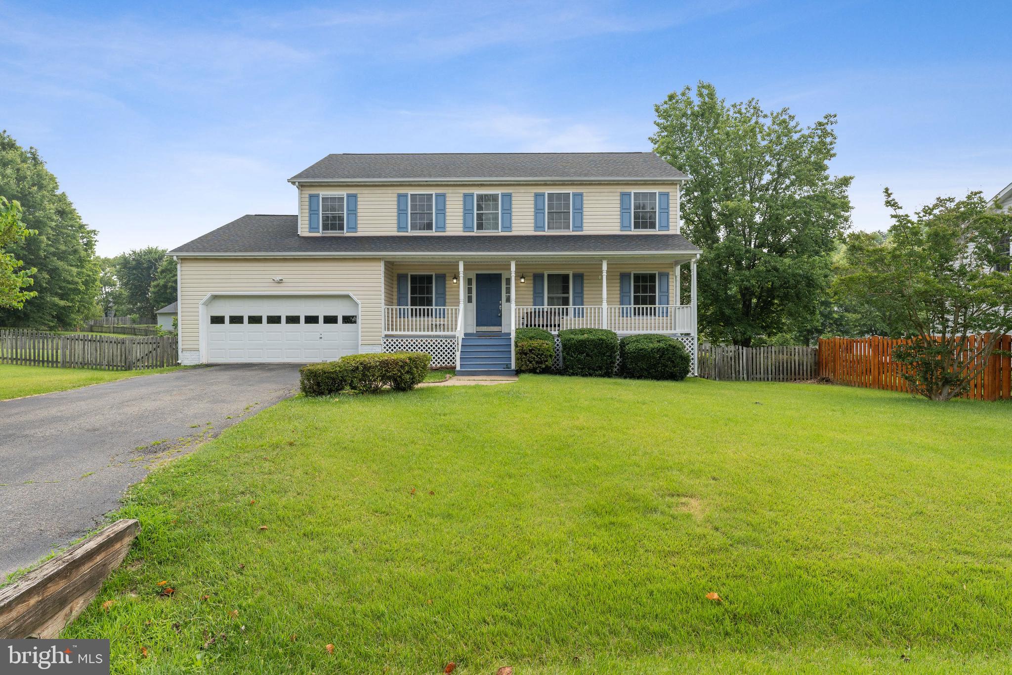 SMOKETREE - Residential Lease