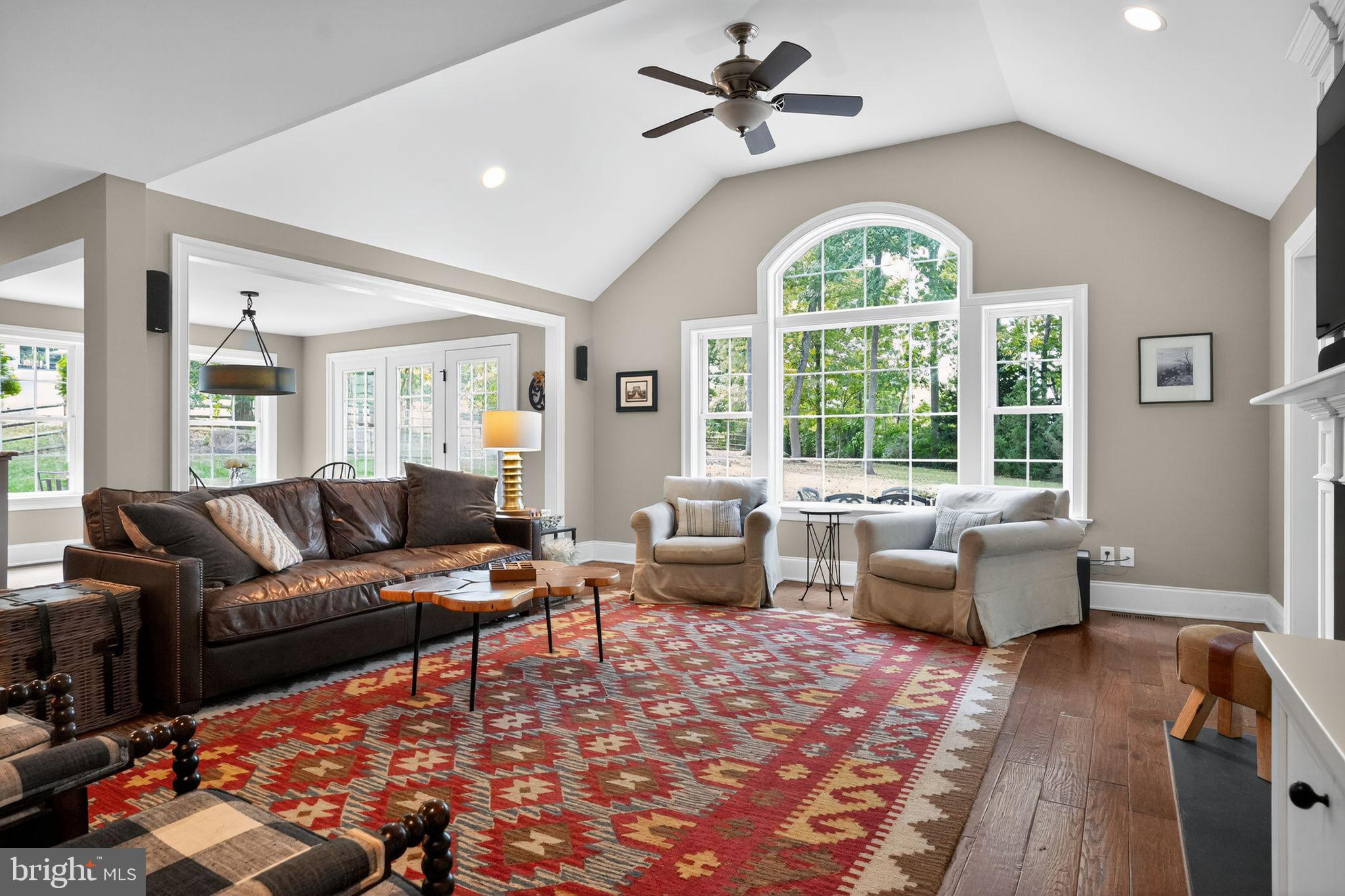 RADNOR HUNT - Residential