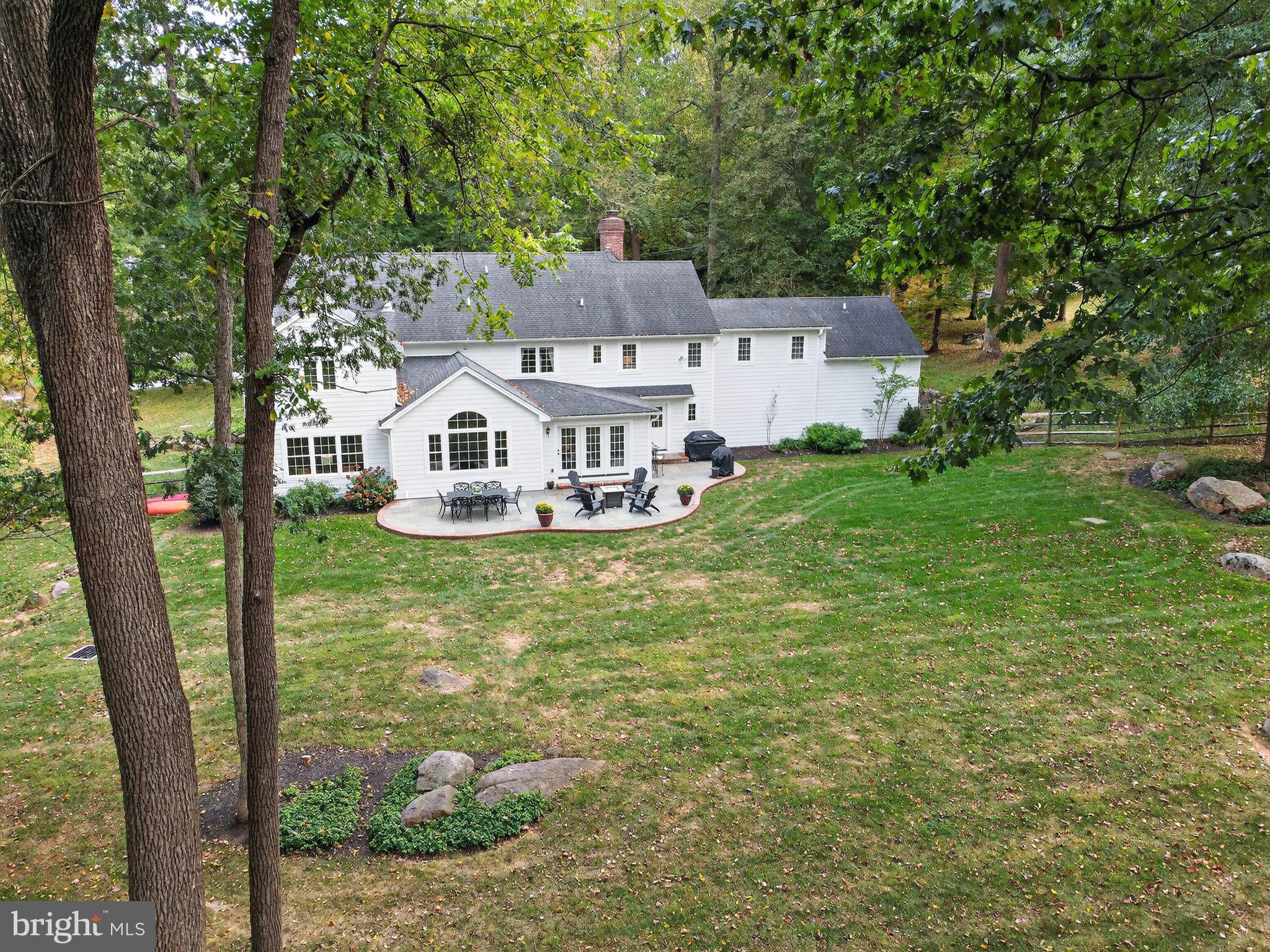 RADNOR HUNT - Residential