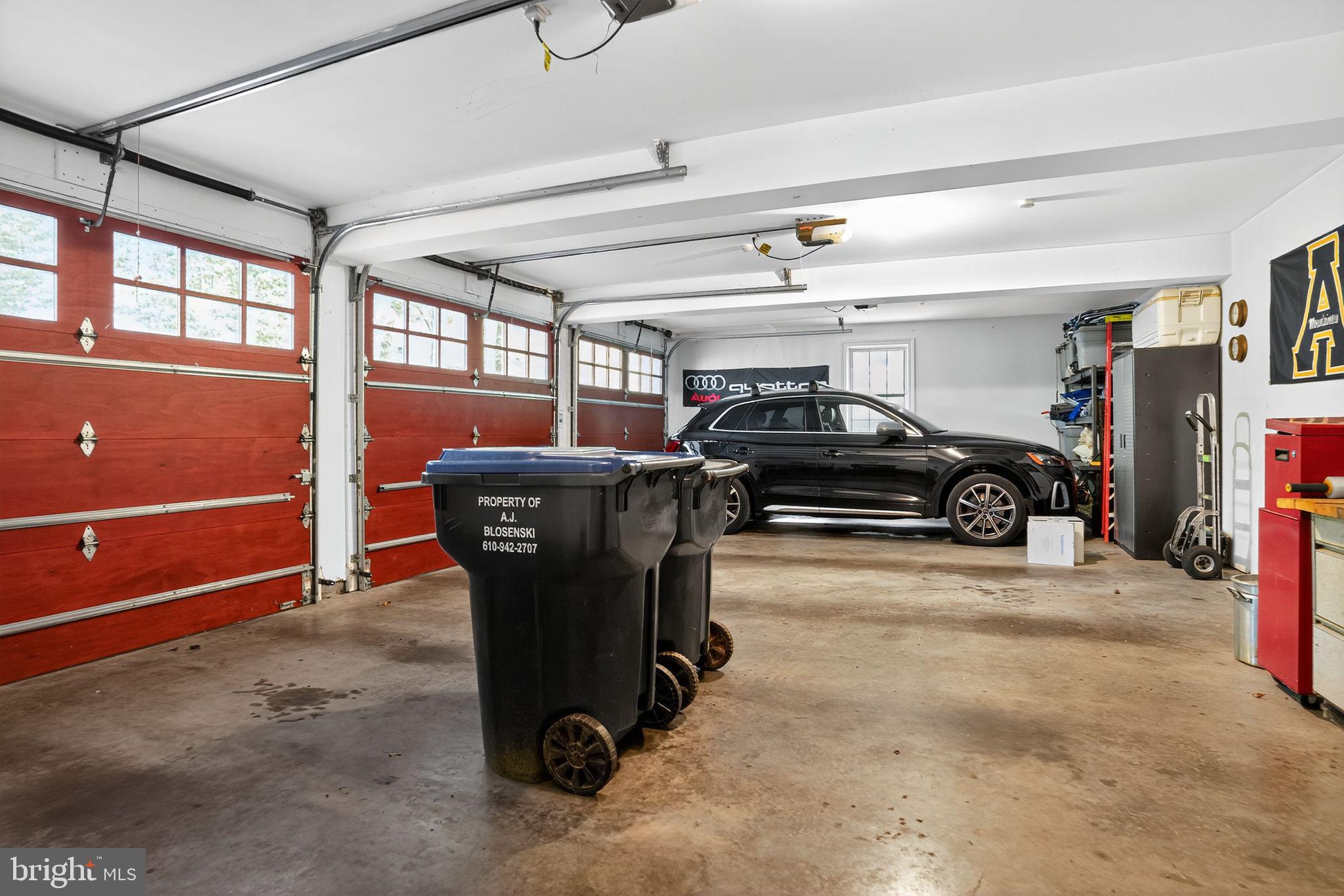 RADNOR HUNT - Residential