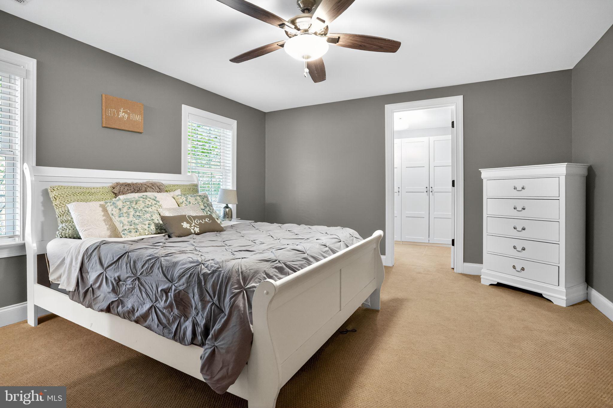 RADNOR HUNT - Residential