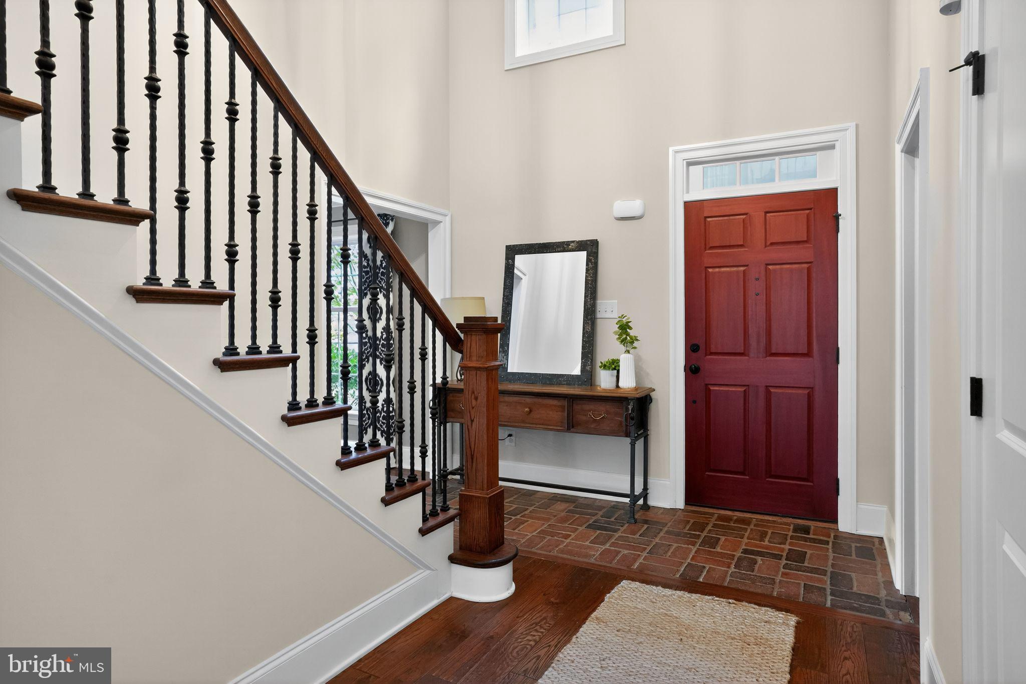 17 FOXCHASE ROAD