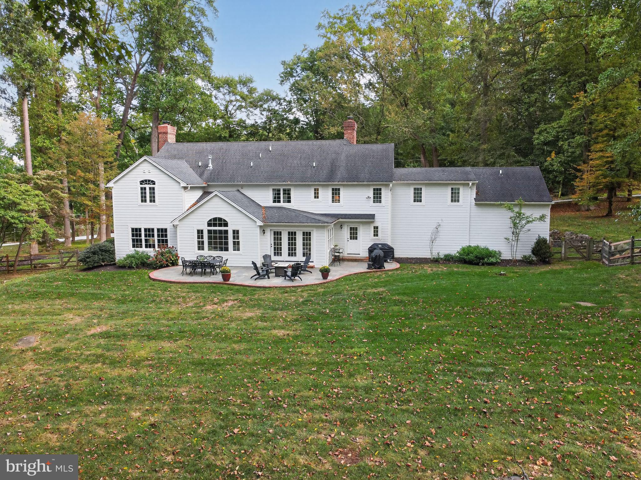 RADNOR HUNT - Residential