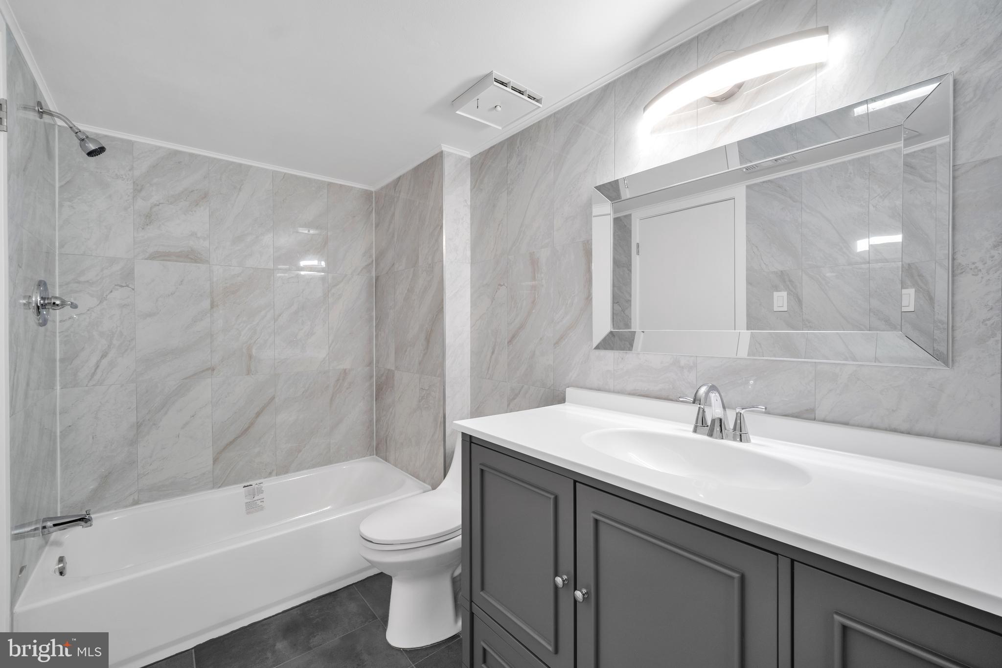 BELMONT STATION - Residential