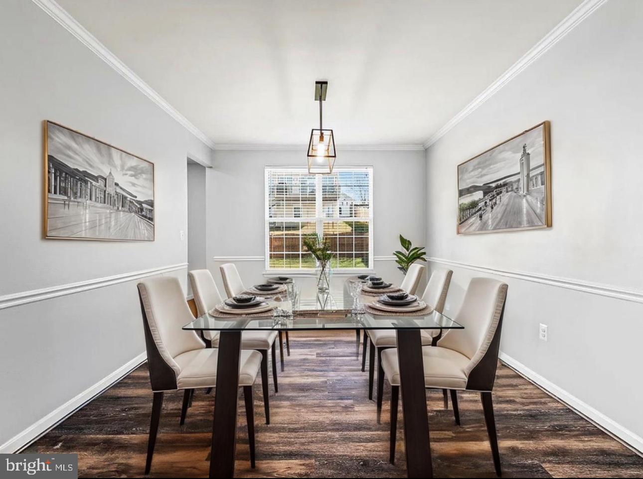 SEASONS LANDING - Residential