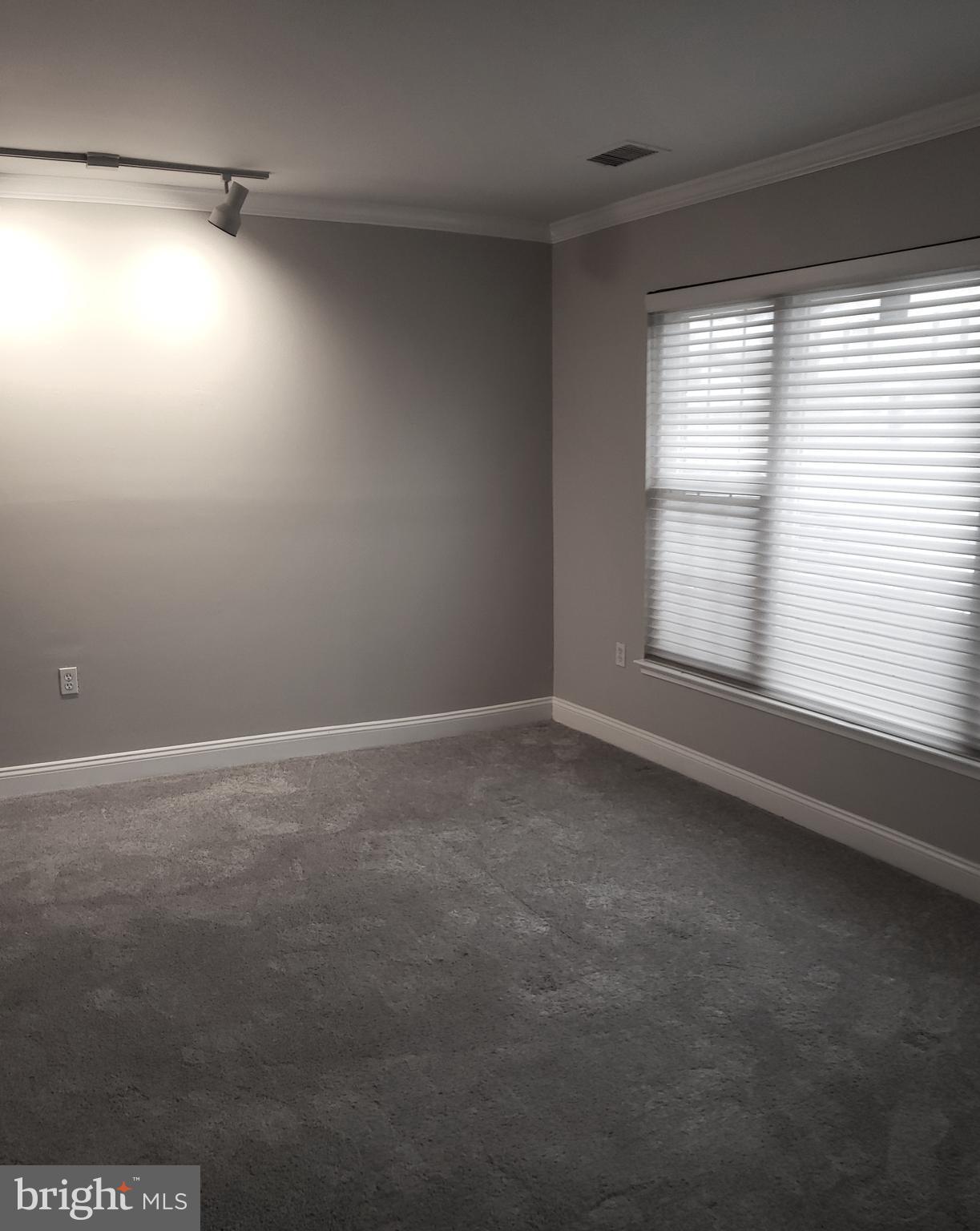 WILLOW HILLS - Residential