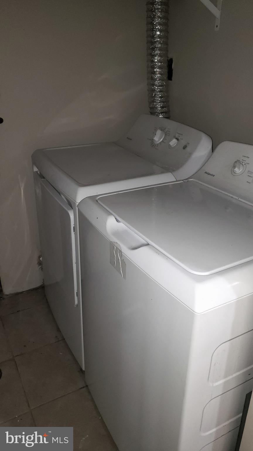 WILLOW HILLS - Residential