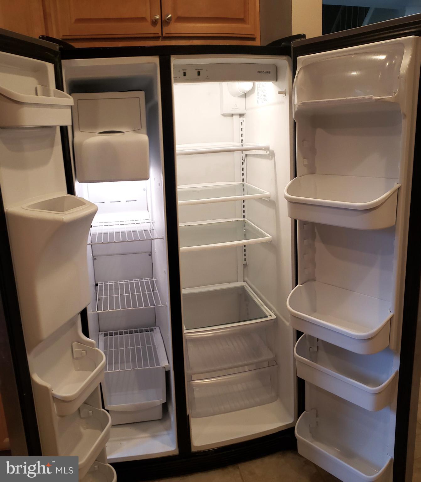 WILLOW HILLS - Residential