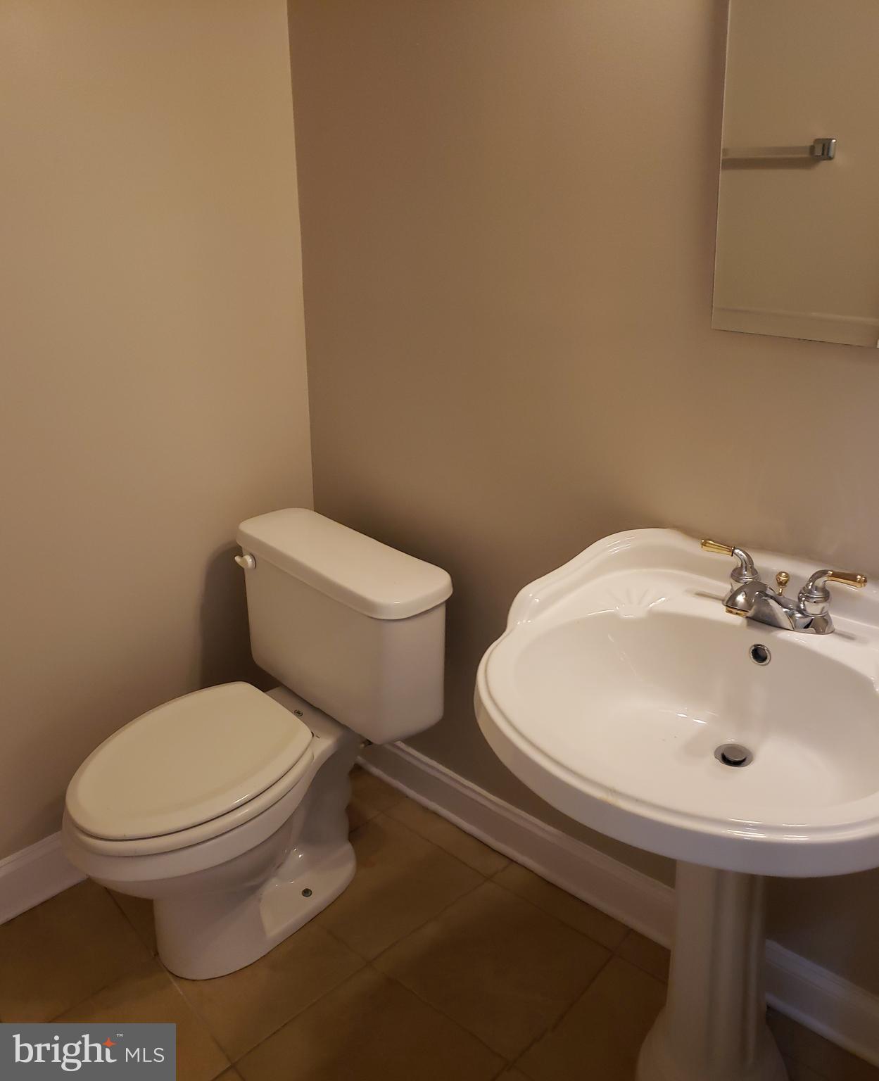 WILLOW HILLS - Residential