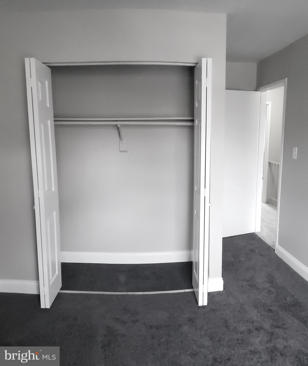 WILLOW HILLS - Residential