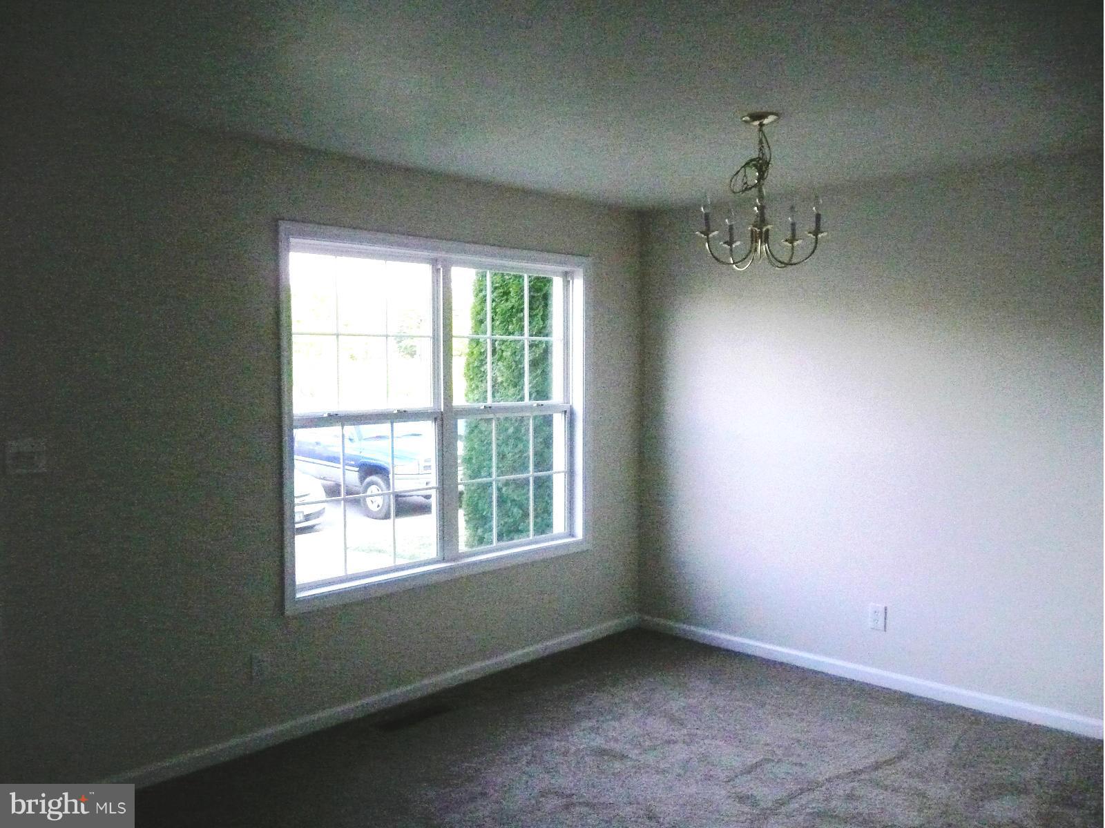 BUNKER HILL TOWNHOMES - Residential Lease