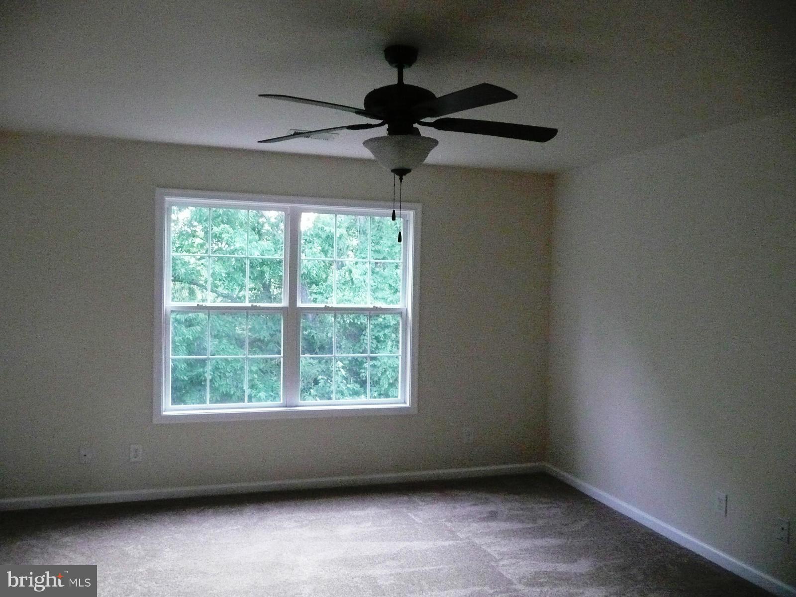 BUNKER HILL TOWNHOMES - Residential Lease