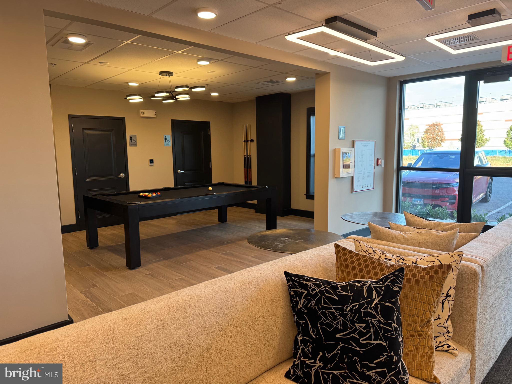 WAXPOOL CROSSING - Residential Lease