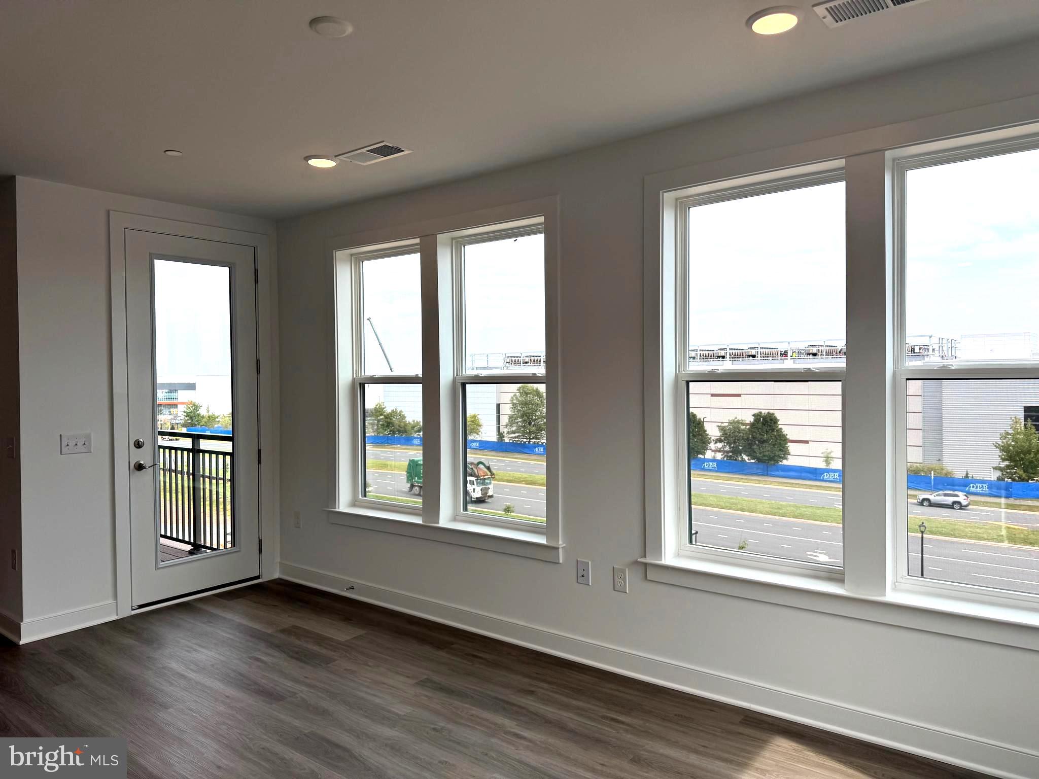 WAXPOOL CROSSING - Residential Lease