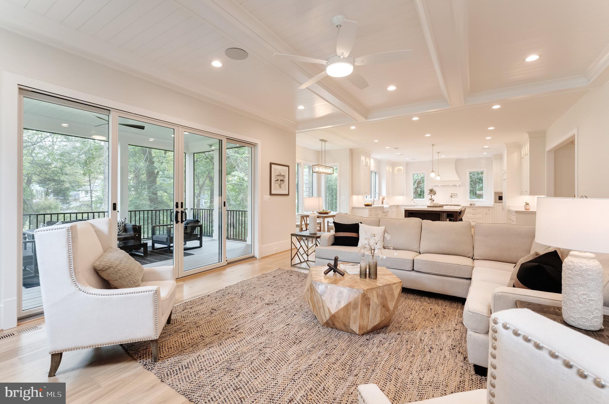 POWHATAN HILLS - Residential