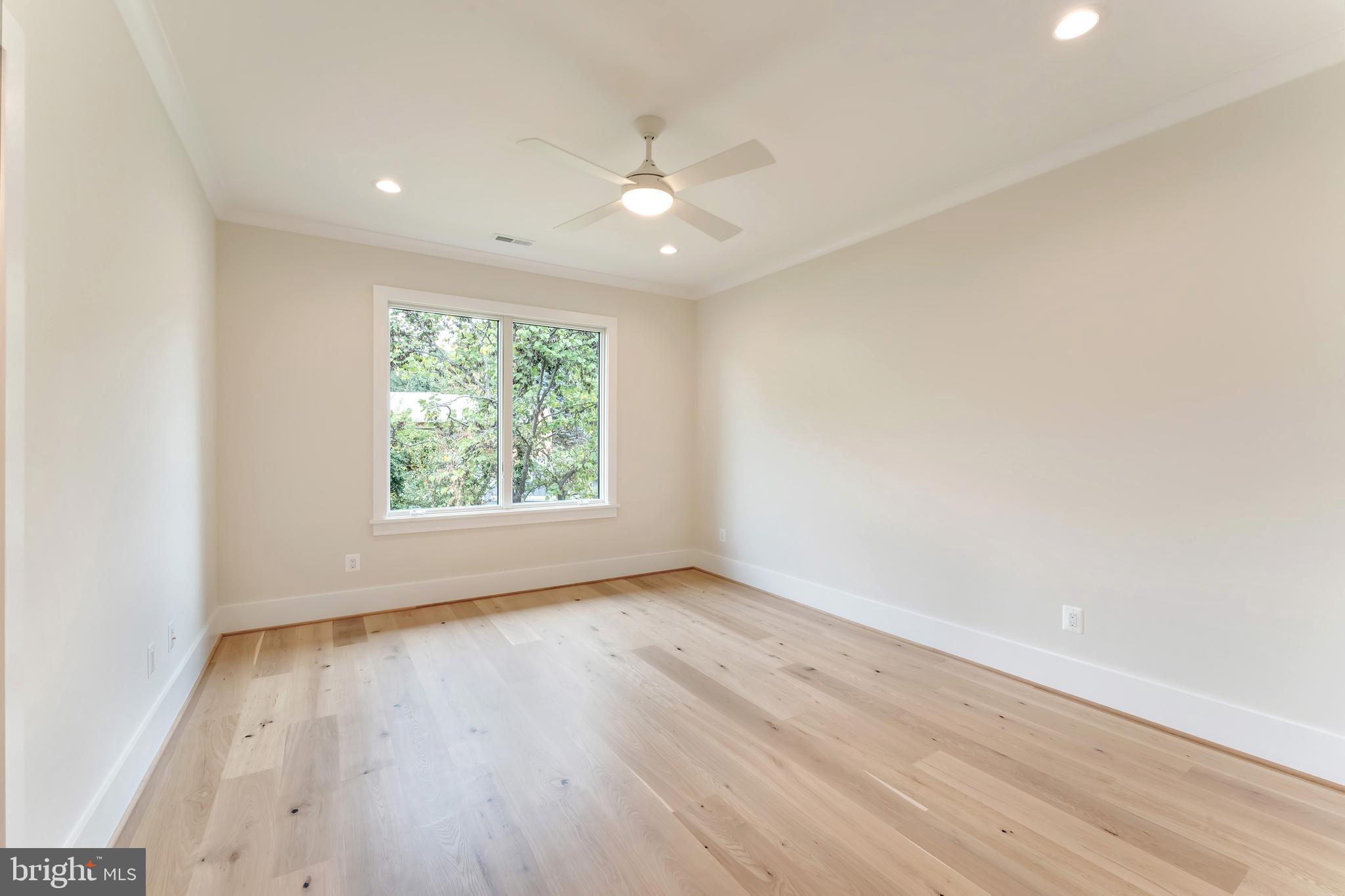 POWHATAN HILLS - Residential