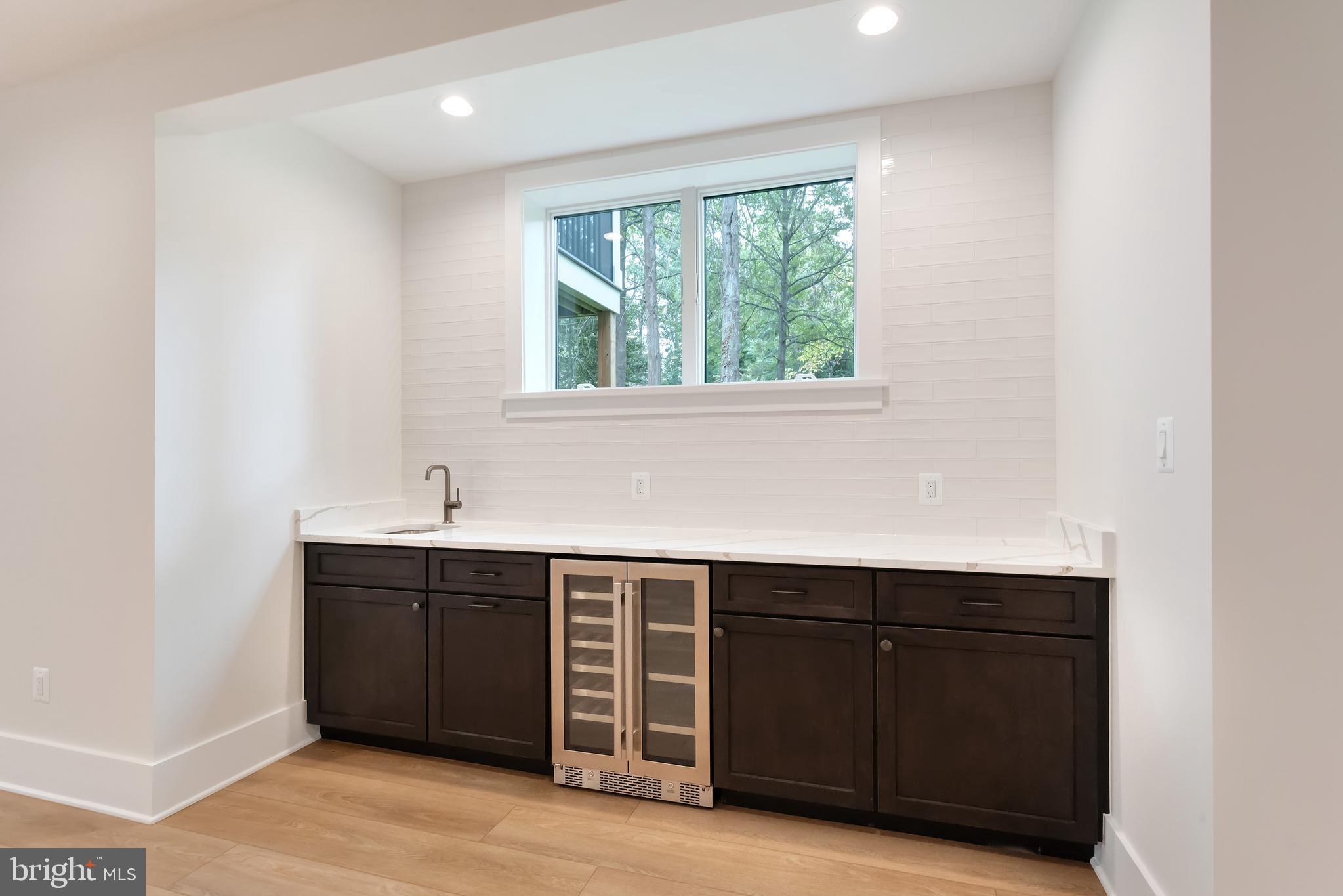 POWHATAN HILLS - Residential