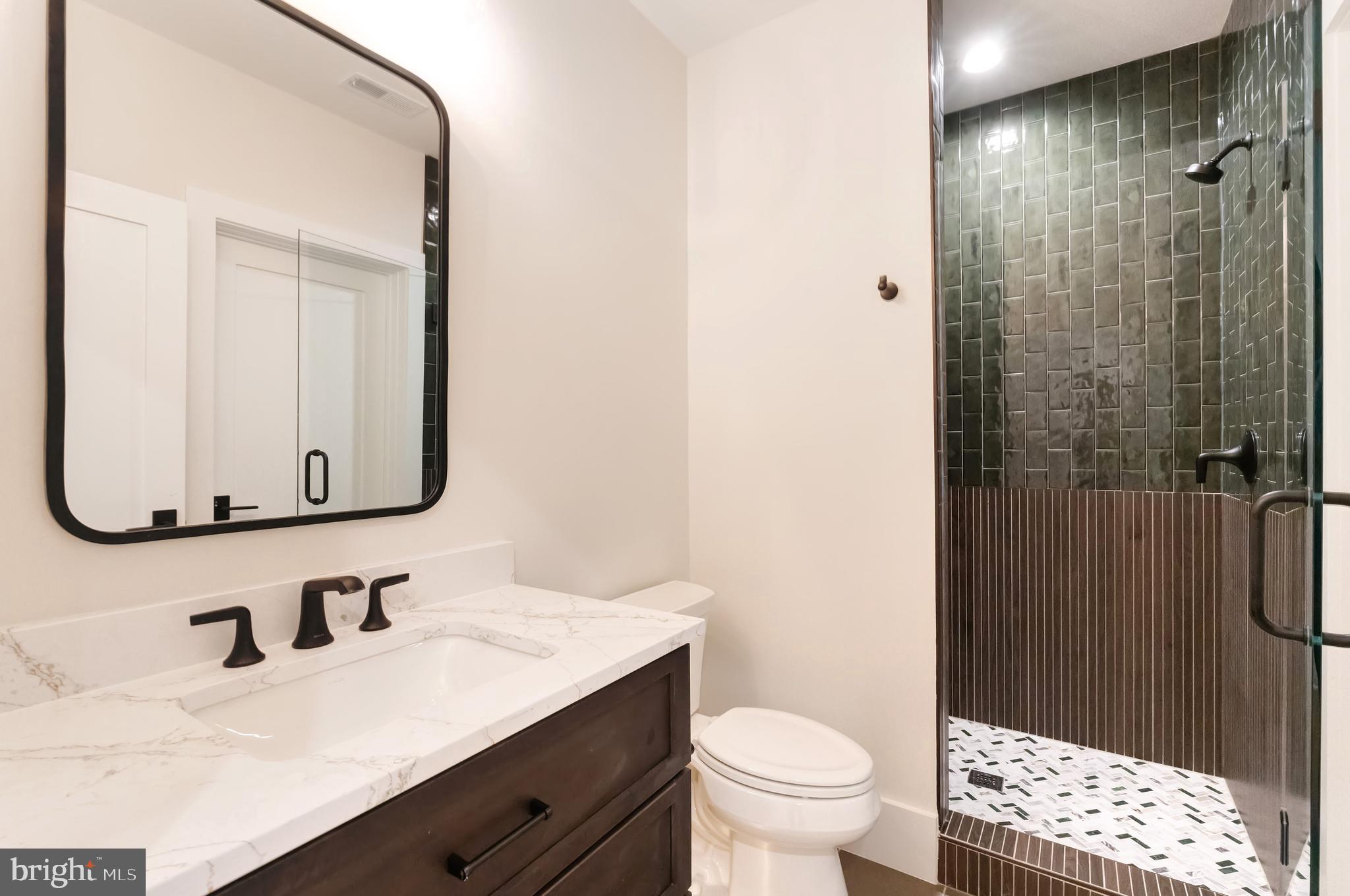 POWHATAN HILLS - Residential