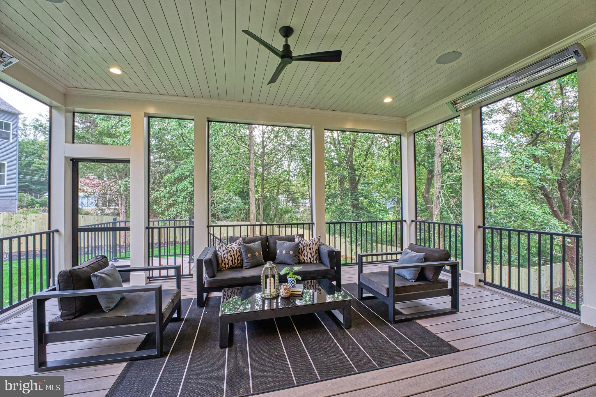 POWHATAN HILLS - Residential