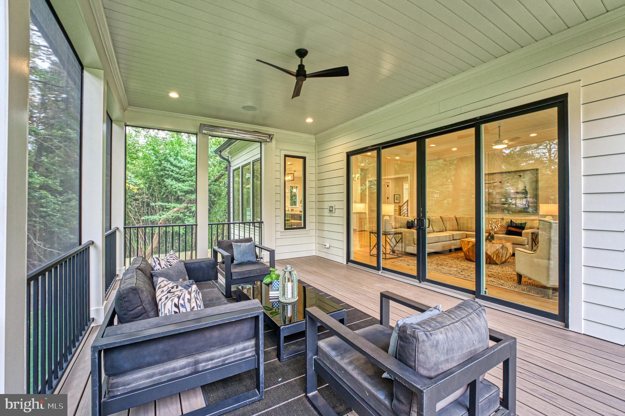 POWHATAN HILLS - Residential