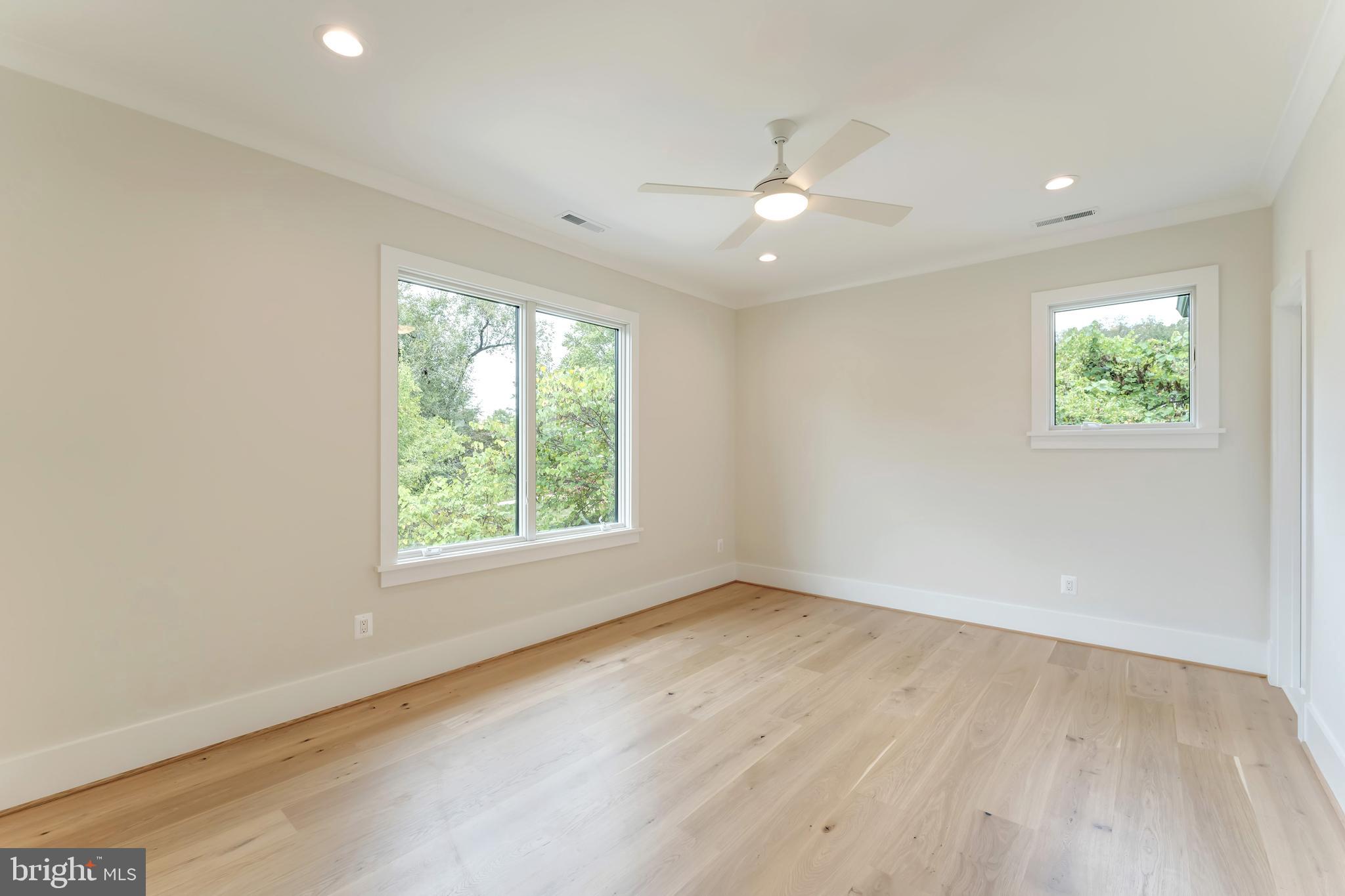 POWHATAN HILLS - Residential